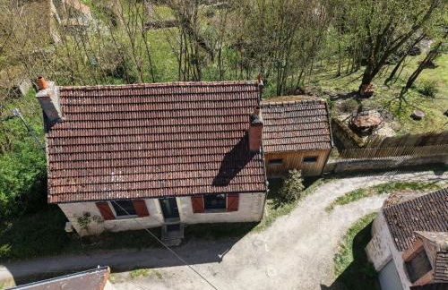 Maison avec jardin, piscine chauffée et baignade à proximité - Le Menoux - FR-1-591-234 - Foto 25