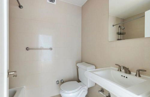 Blueground Murray Hill fitness center nr Bryant Park NYC-2171 - Foto 10