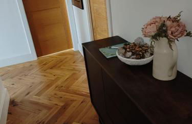 Newly Renovated Flat with Parking space - Foto 19