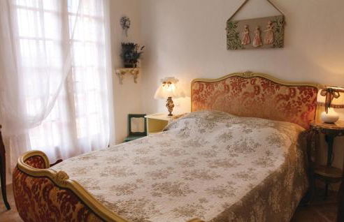 3 Bedroom Stunning Home In Gordes - Photo 27