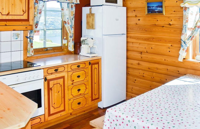 7 Person Holiday Home in Sandane - Foto 9