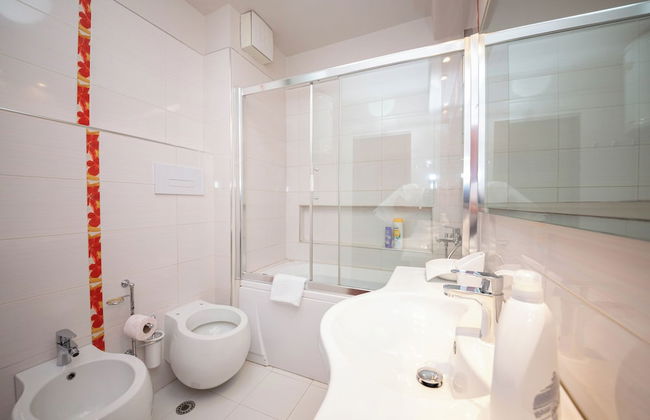 Blloku Unique Apartments 3 - Foto 24