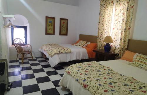 Charming house in Estepa, mountain view - Photo 3