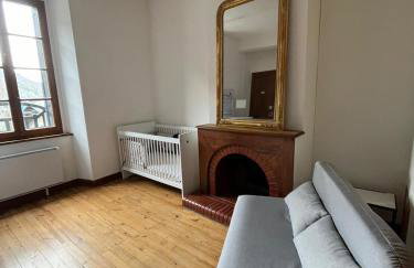 Grand gîte au coeur d'un charmant village - Foto 18