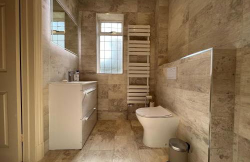 Spacious bungalow with large private garden - Foto 14