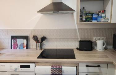 Agréable appartement rénové situé dans les hauteurs de Brides - Foto 8