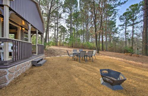Lakefront Cabin with 2 Lofts, Boats on 4 Acres - Foto 26