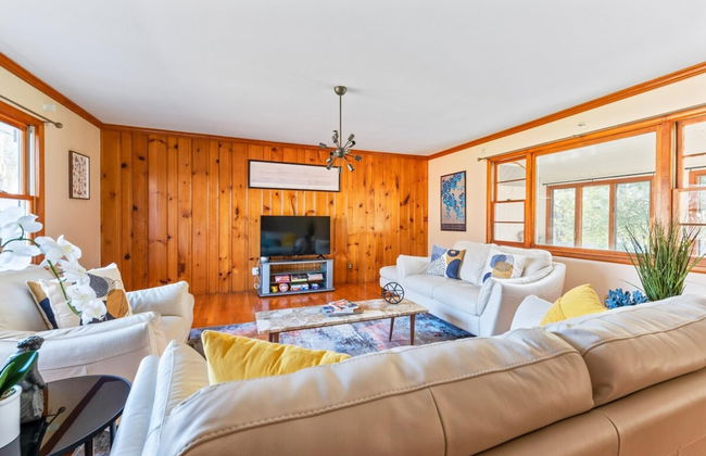 HV Spacious Retreat w Pool No Cleaning Fee - Foto 29