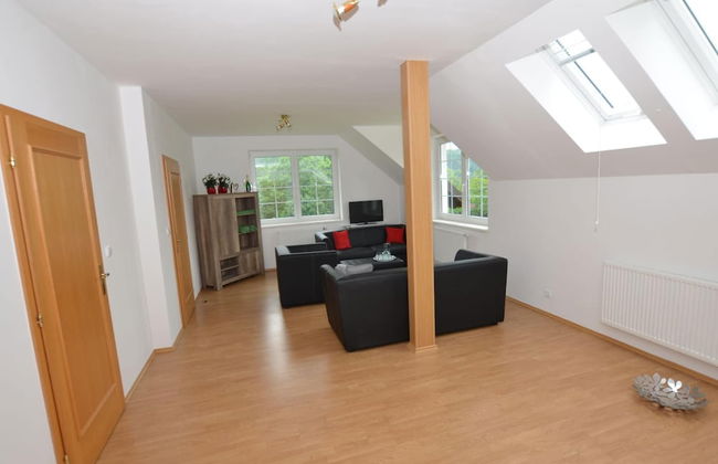 Tasteful Villa in Zernov With Private Pool - Foto 14