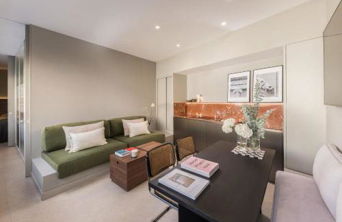 Edmond Vibes Almagro Suites - Photo 1