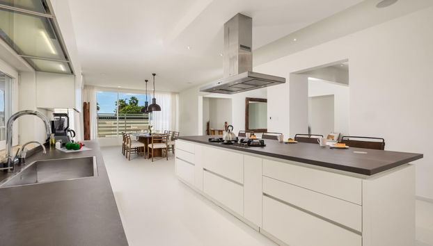 4 4 5 Rooftoppoolpingponggazebonear Ritz Beach - Foto 4, Habitación