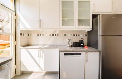 Chiado Gem Private Pool & Patio Retreat - Photo 52