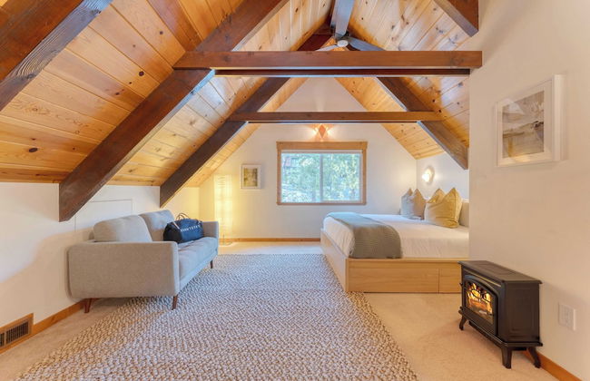 Peaceful Tahoe Retreat 5mins to Lake Cozy Modern Cabin - Foto 16