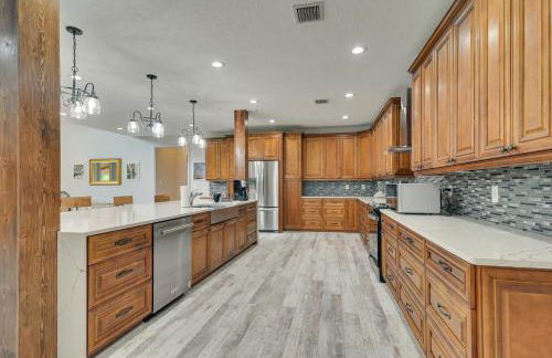 St Petersburg Getaway - 5 Mi to Tropicana Field! - Foto 9