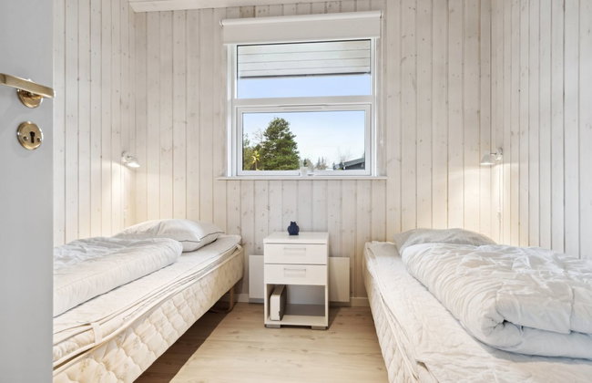 "Harald" - 300m from the sea - Foto 19