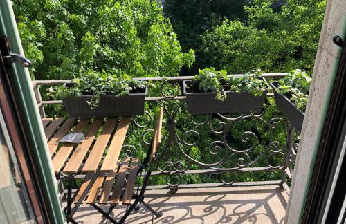 Casa Alberto da Giussano, elegante bilocale in centro con balcone sul parco - Foto 14