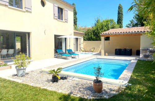 Piscine et villa tout confort au cœur des Alpilles - Photo 5