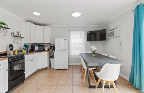 Spacious Family Suite Steps to the Beach (444) - Foto 6