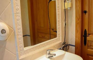 Las Bodegas De Claveria - Foto 27