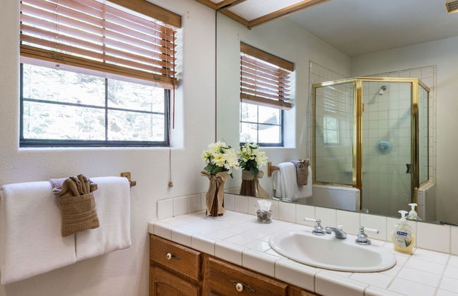 Inside Yosemite Mountain Beauty - Foto 6