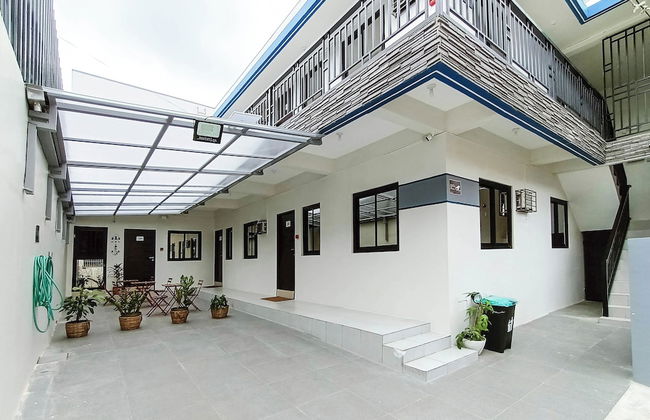 Manzil Anilao B&B Superior Bedroom U3 - Photo 25