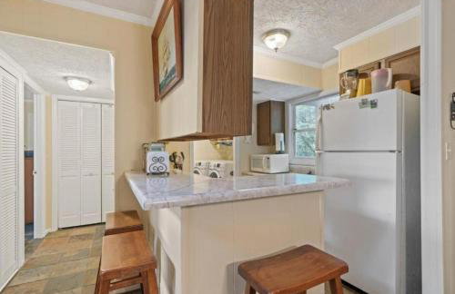 Hidden Gem - Lakefront Home with Private Boat Ramp - Foto 18