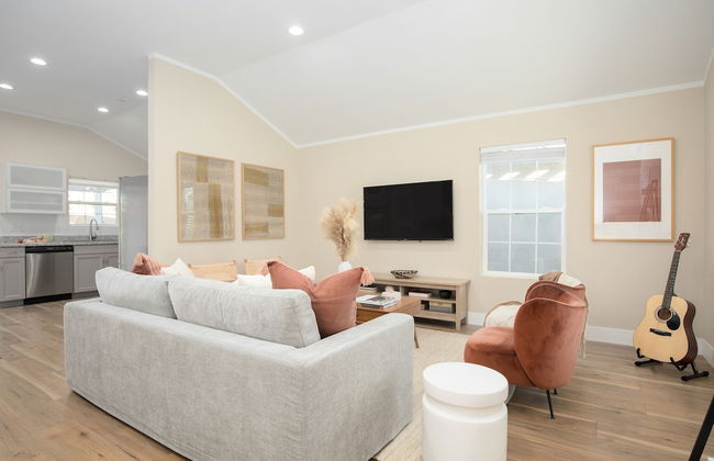 Chuckwalla by Avantstay Joshua Tree Haven w Hot Tub Modern Interior - Foto 3