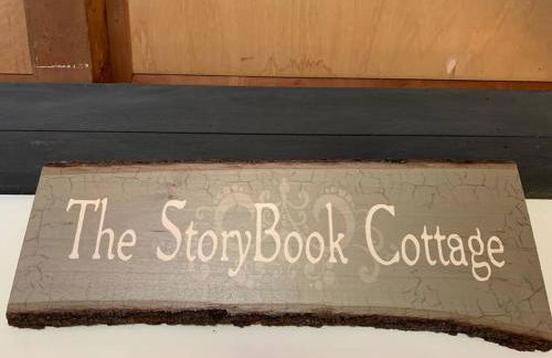 The Storybook Cottage - Foto 13