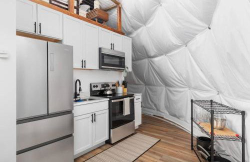 Dream Dome - Romantic Getaway, Hot Tub, AC, Wifi, National Park 8 min - Foto 8