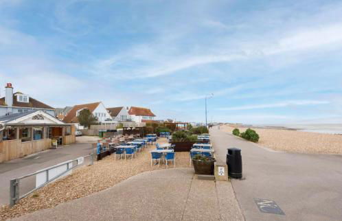 2BR Georgian home, Garden, Hot tub, Sea view, Sleeps 6 - Photo 46