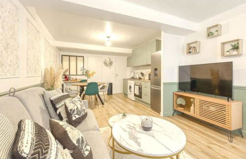 Sur les bords de Marne - Disneyland Paris - Foto 3