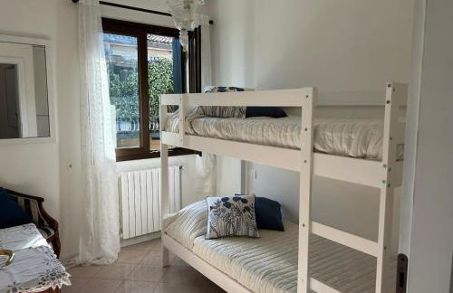 Villa bifamiliare per famiglie con giardino - Foto 20