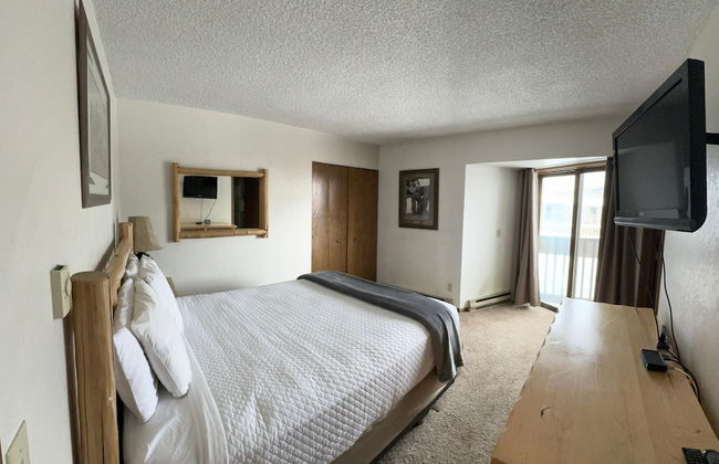 Silverado II Resort & Event Center - Photo 58