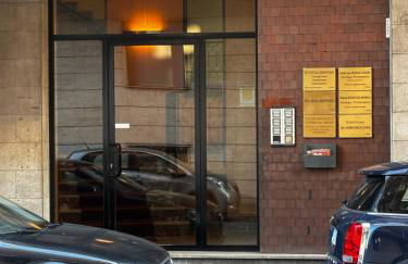 Amazing Varese Central Apartment - Photo 5