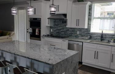 Villa White Rock in Tampa - Photo 56