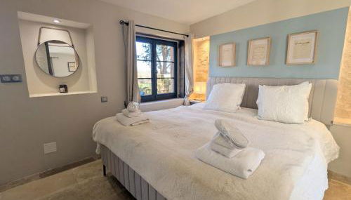 Séjour Historique au Domaine de Migny : Gîte avec Bain Nordique et Piscine - FR-1-591-731 - Photo 3