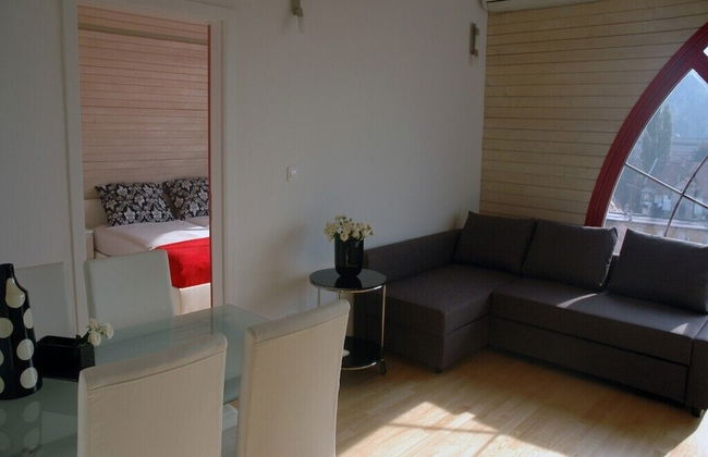 AI Apartments - Photo 43