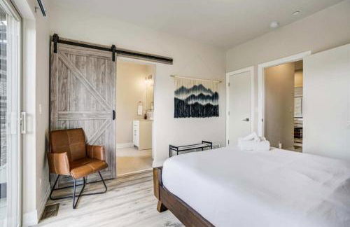 4BD Home w Rooftop Patio Fire Pit & Mountain Views - Foto 19