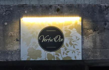 Vertu'Ose avec jacuzzi - Foto 33