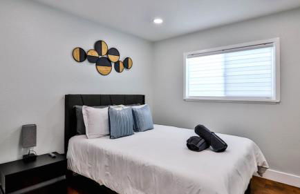 H&H Modern Lux 4BD 1 King Suite 3 Queen SoCal Disney - Foto 16