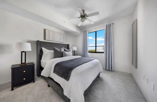 The Serenity in DTWN 3 Min From Las Olas - Photo 21