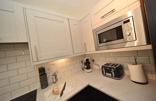 Pinfold Suite - Chester Road Apartments by - Photo 17