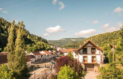 Acogedora casa rural a los pies de la Selva Irati - Foto 1