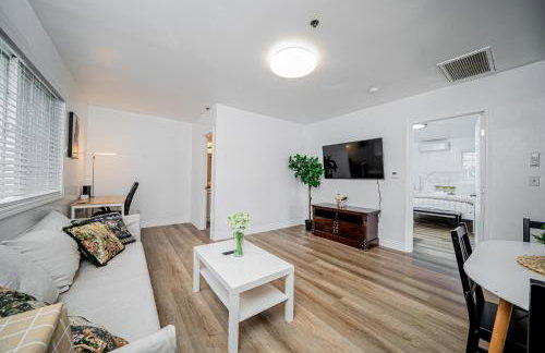 Cozy 2BR2BA Guest House in Alhambra - Foto 1