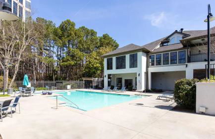 Free Parking! Comfy 1Bedroom Unit! 10 min to Midtown & 1 Mile To Braves Truist Park! - Foto 11