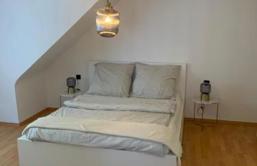 OneFlats Stuttgart near Wasen, Mahle, Daimler, Bosch - Foto 1