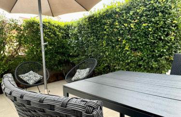 LUX Apartments - Photo 41