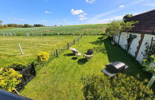 The Cartshed, Coltishall, Norfolk - Photo 2