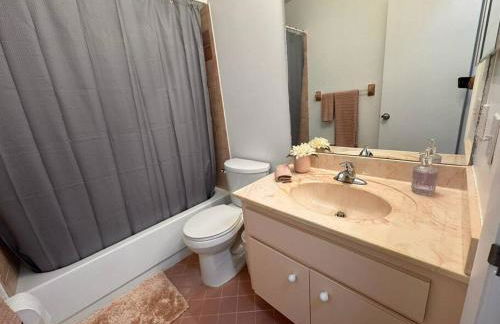 Stylish budget friendly retreat! - Foto 20