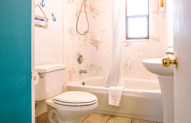 1 or 3 Bedroom Apartment with Full Kitchen - Foto 32